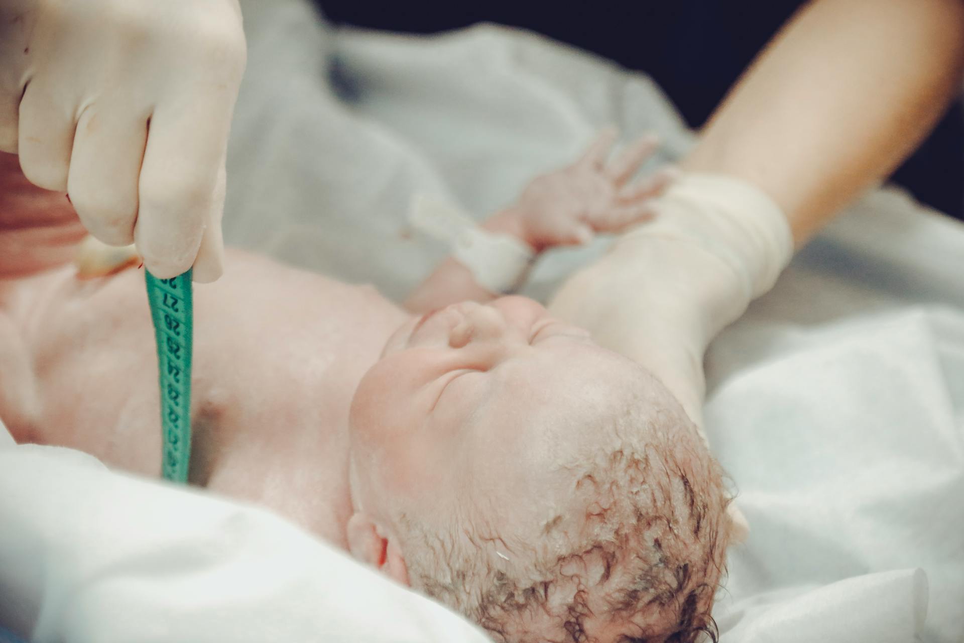BSc (Hons) Midwifery Course in the UK